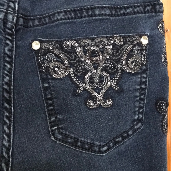 Reba Rhinestone and Tiny Sequin Detail Jeans - Picture 4 of 8